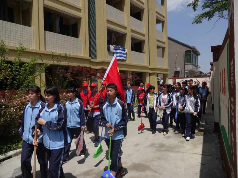 姓 名 学 校 班 级 唐秋庆 嘉善三中 八,(6)